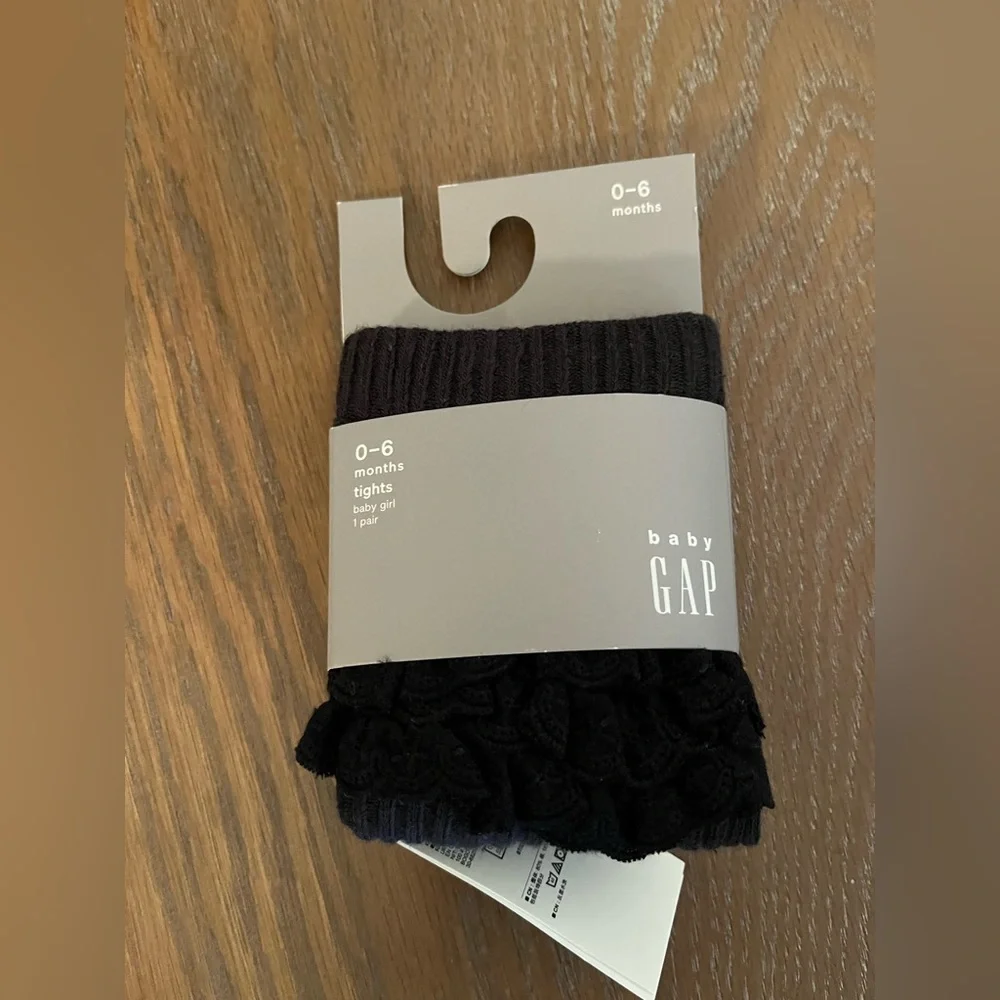 NWT BABYGAP Baby Rib Ruffle Tights In Black Size 0-6 Months